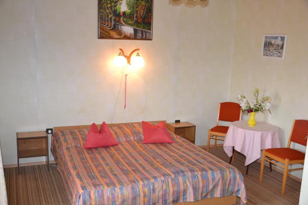 Apartman Berki Margit Hévíz Oda fotoğraf